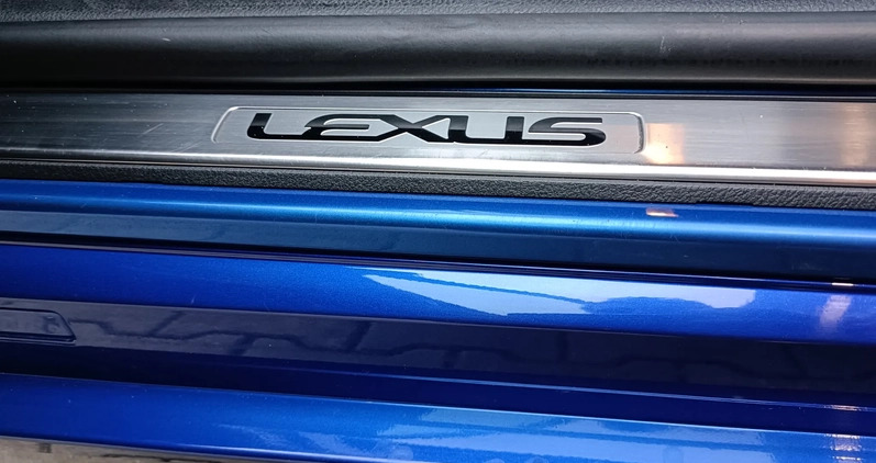 Lexus IS cena 116727 przebieg: 109000, rok produkcji 2016 z Warszawa małe 326